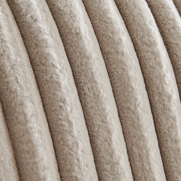 Solo Bliss Lounge Chair with Bluetooth Wireless and USB, Cozy Living Room Lounge Chair (Crodury Fabric)